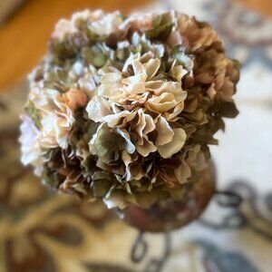 Bunch of Faux Hydrangeas, Set of 4